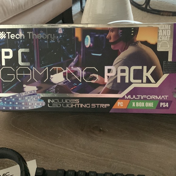 TEACH THEORY PC Gaming Pack - Picture 3 of 6
